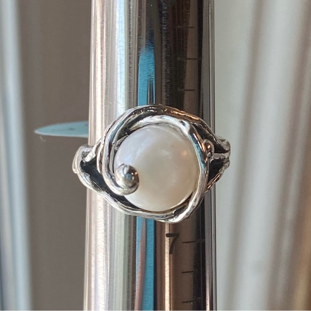 Sterling pearl ring